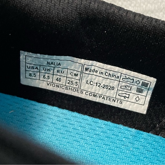 Vionic Slip On Shoe - Picture 6 of 8